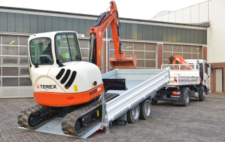 Tandem-Dreiseiten Absenkkipper