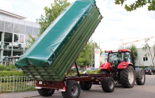 Agraranhänger, Zweiachs-Dreiseitenkipper